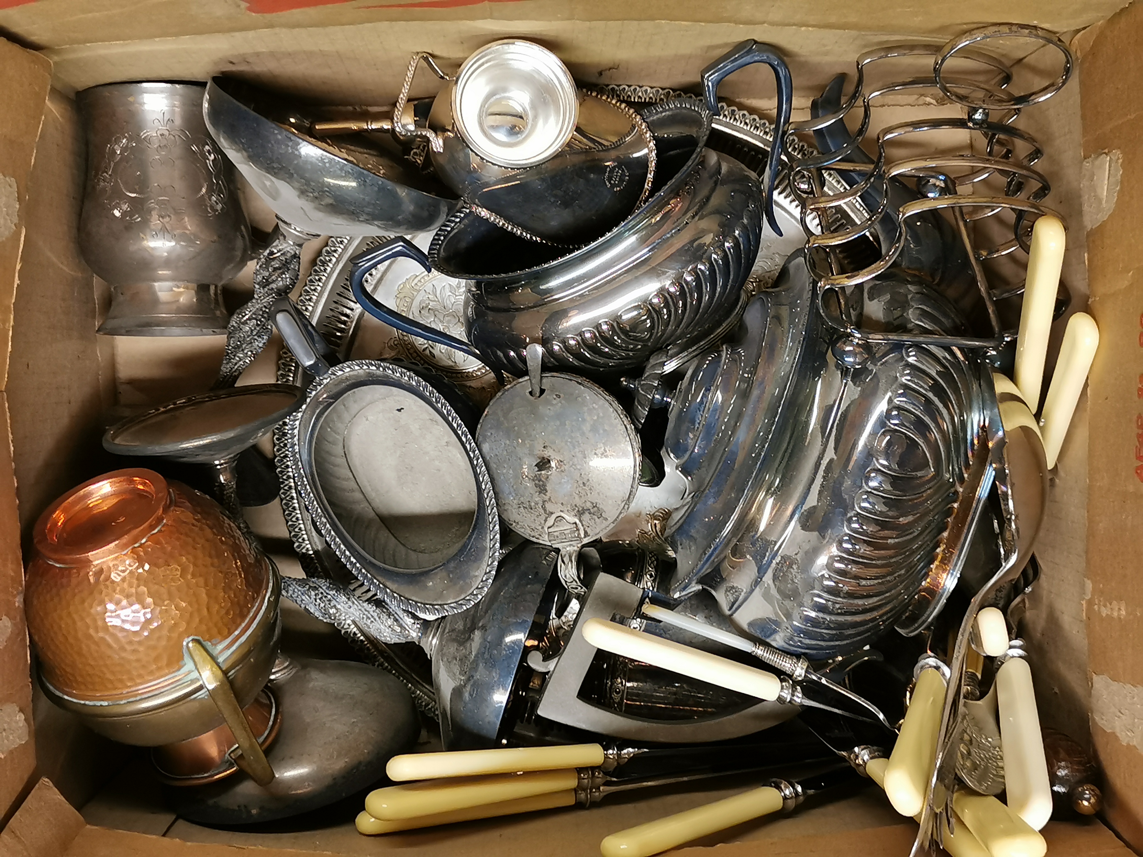 A box of silverplate. - Image 2 of 3