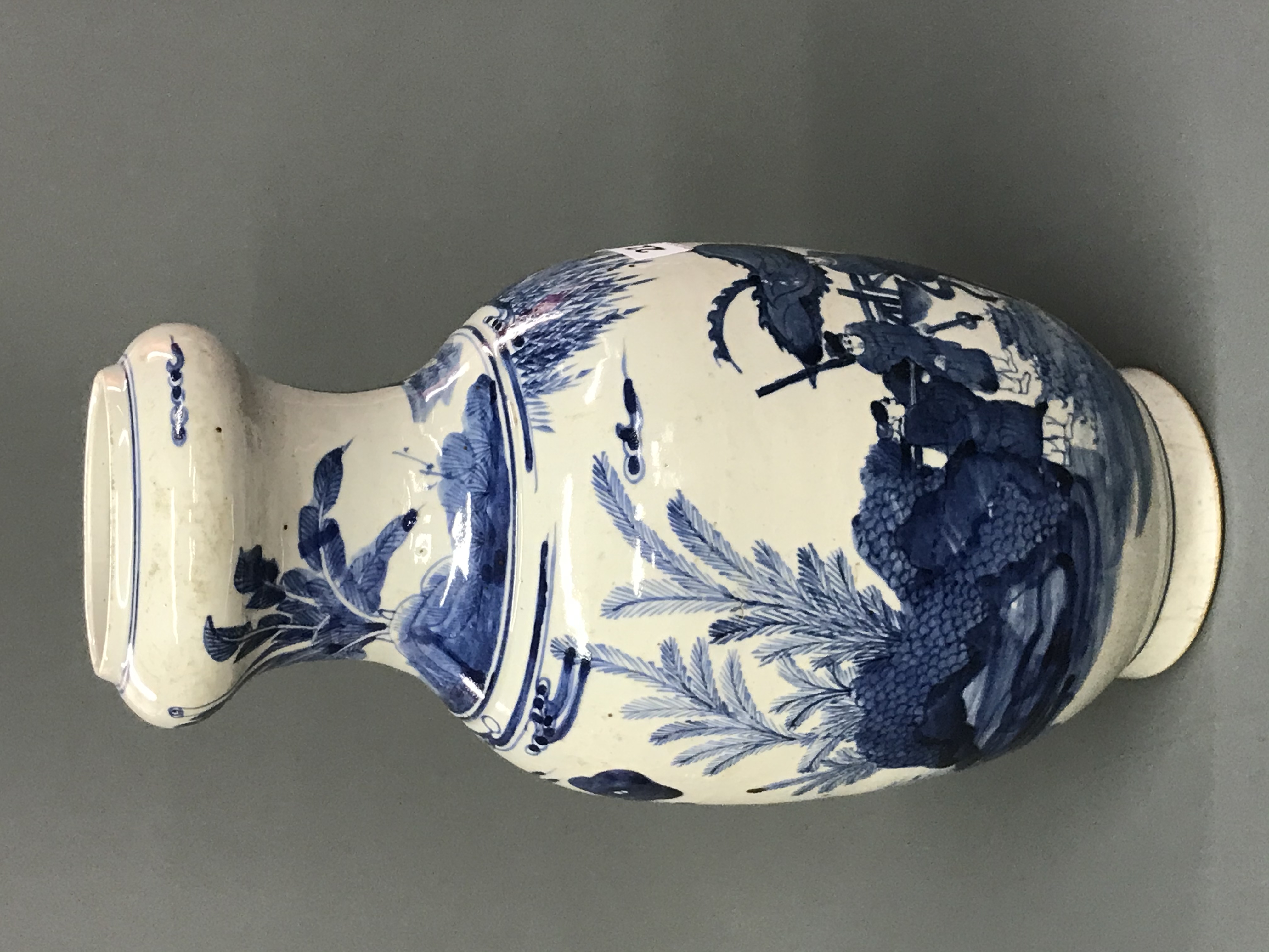A Chinese hand painted porcelain vase with narrowed neck and decoration of an Emperor and advisers - Image 3 of 6