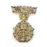 An 18th century / early 19th century yellow metal (tested high carat gold) brooch set with rose