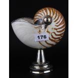 A lovely 925 silver and shell table centrepiece, H. 17cm.