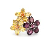 A 925 silver flower shaped ring set with rhodolite garnets and citrines, (N.5).