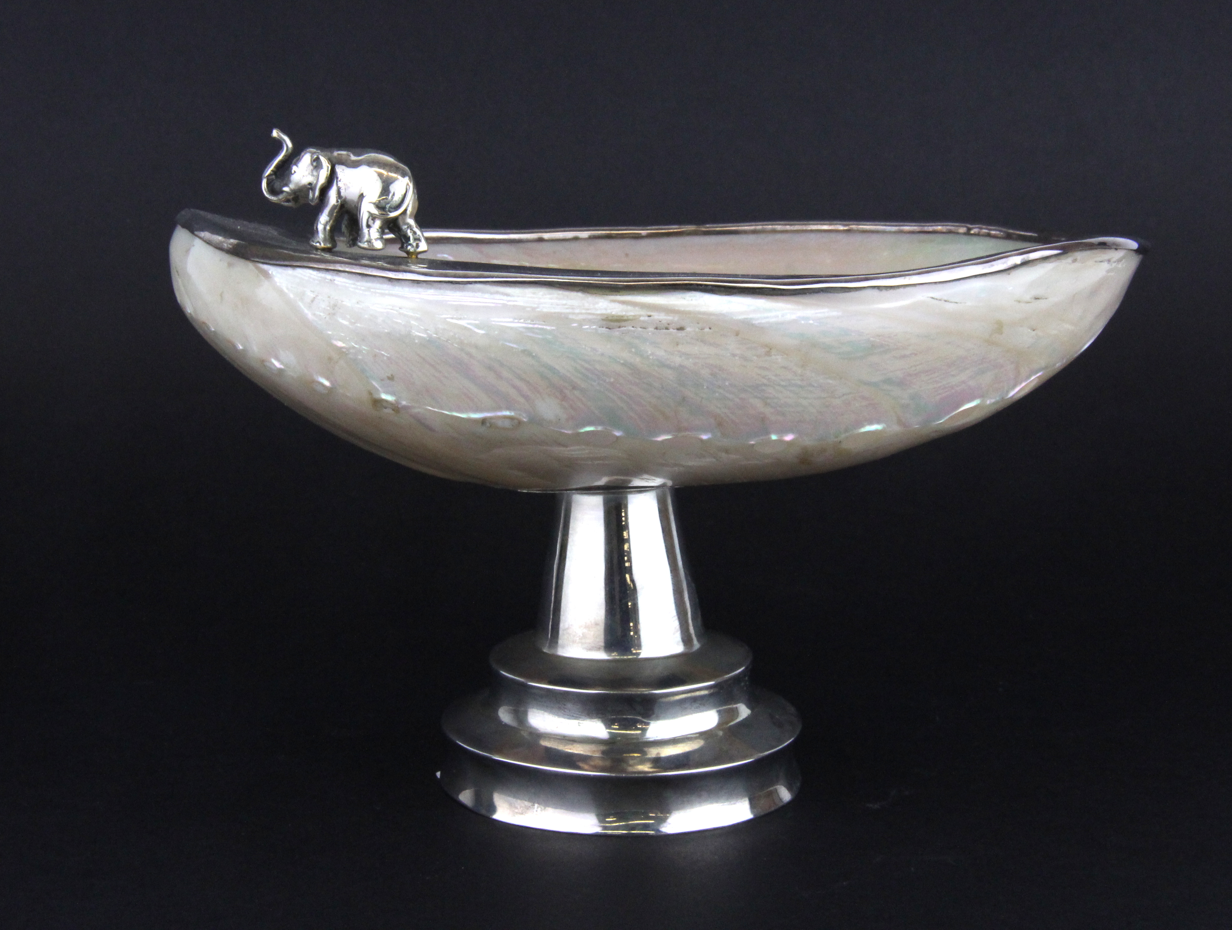 A 925 silver and shell dish on stand decorated with an elephant, W. 15.5cm, H. 11cm. - Image 2 of 2