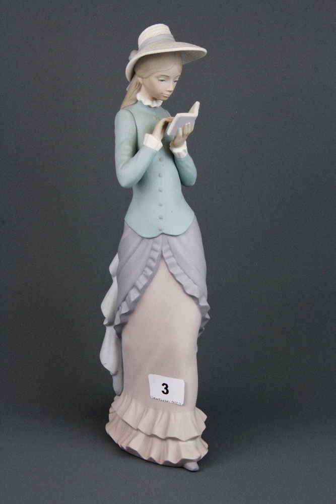 A Lladro bisque porcelain figure of a lady reading a book, H. 36cm. - Image 2 of 3