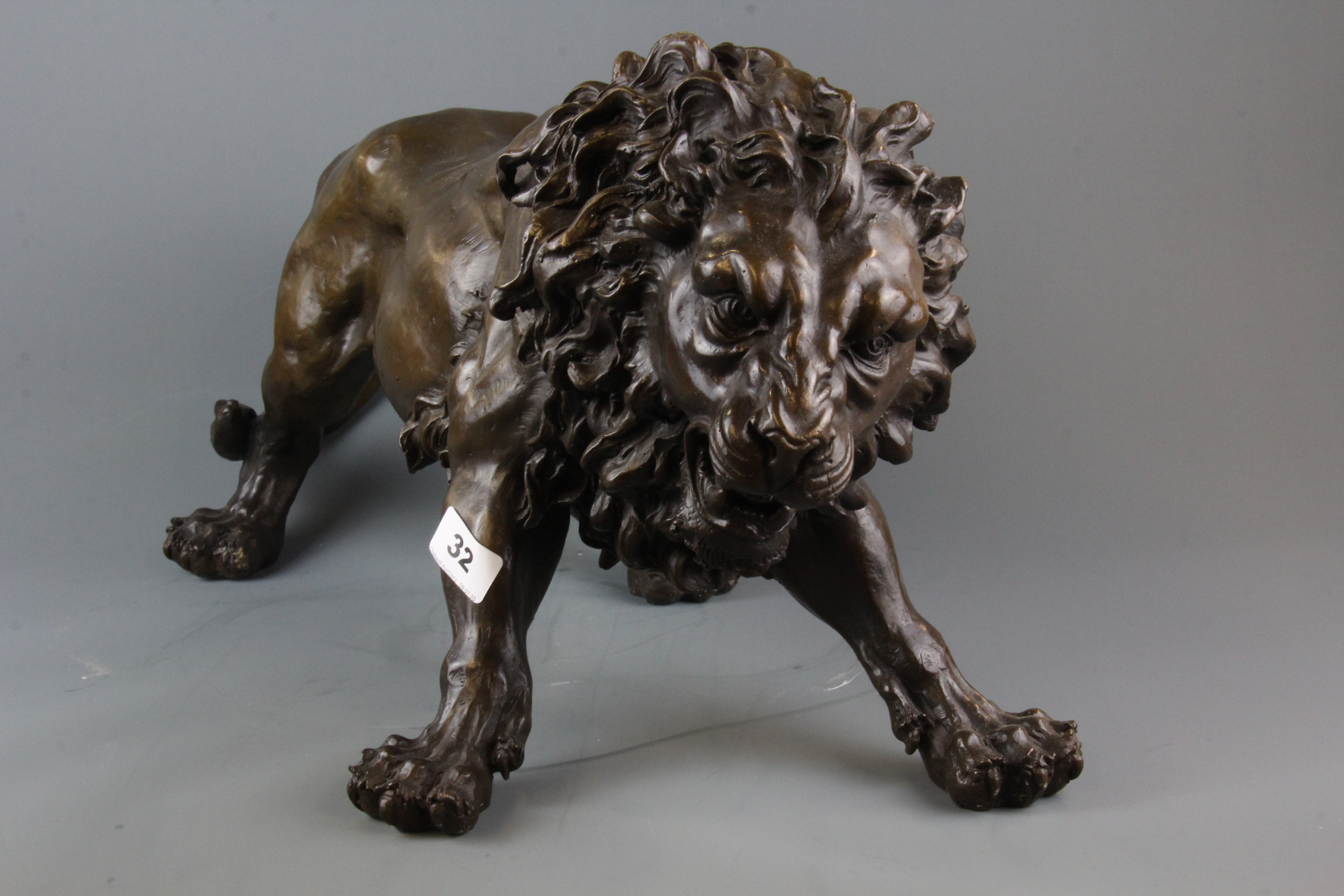 A superb large bronze figure of a lion, L. 62cm, H. 28cm. Condition: excellent. - Image 2 of 3