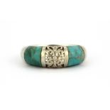 A 925 silver turquoise set ring, (M.5).