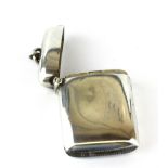 A hallmarked silver vesta case, Chester c.1901.