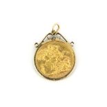 A 9ct yellow gold mounted Sovereign, 1901.