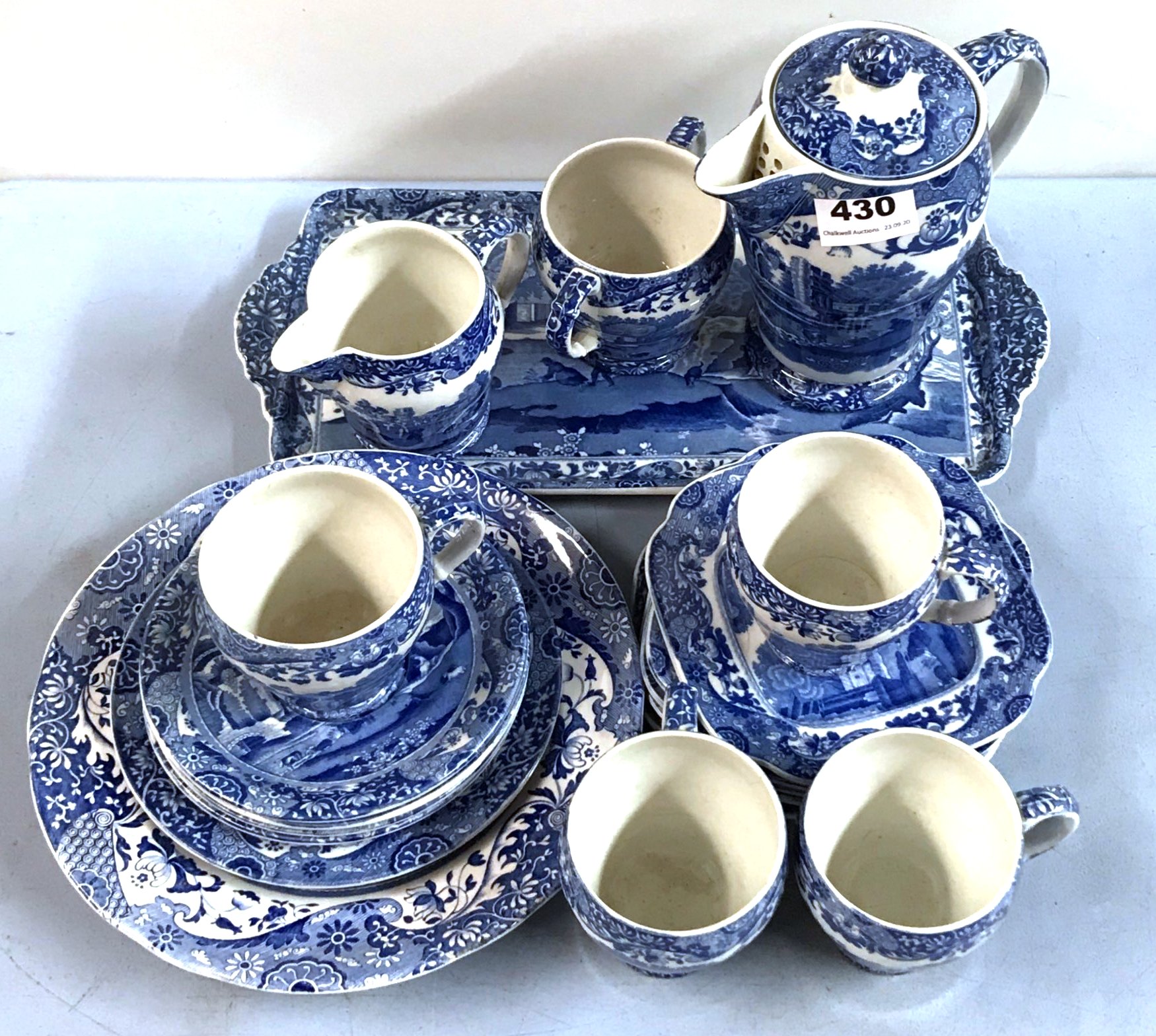 A quantity of Copeland Spode Italian pattern china.