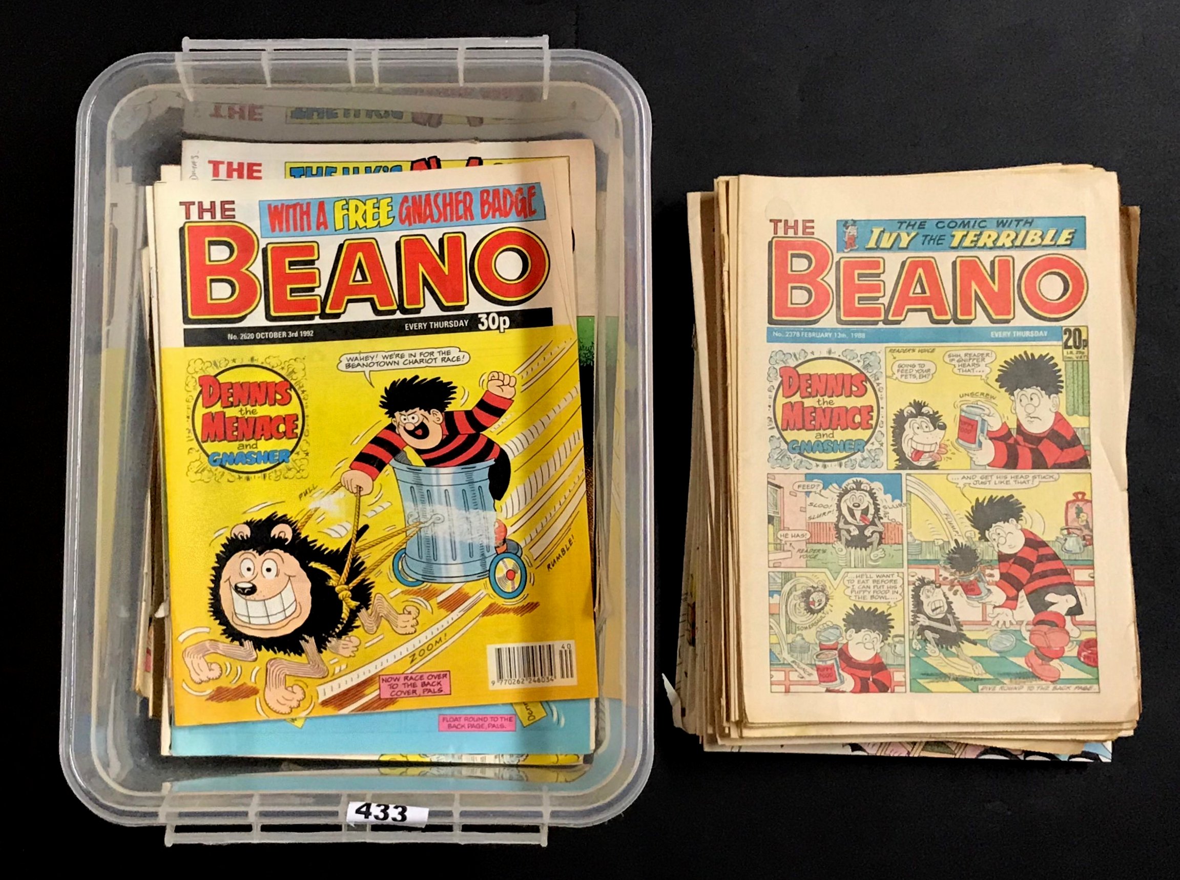 An extensive quantity of old Beano comics.