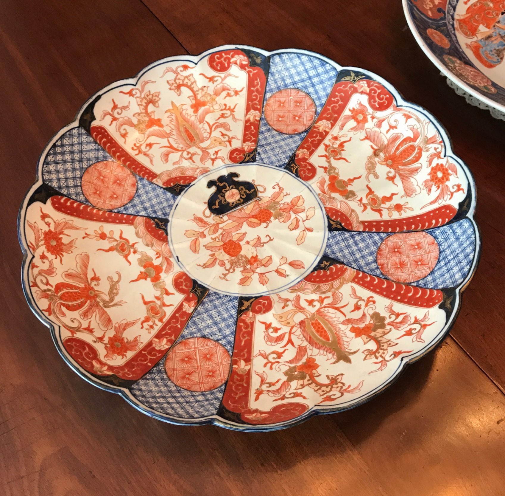 A 19th Century Imari charger, Dia. 39cm. - Image 3 of 4