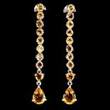 A pair of 925 silver drop earrings set with pear and round cut citrines, L. 3.5cm.