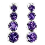 A pair of 925 silver amethyst set drop earrings, L. 3cm.