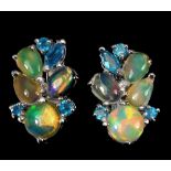 A pair of 925 silver earrings set with blue topaz and cabochon cut opals, L. 1.6cm.