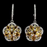 A pair of 925 silver drop earrings set with citrines, L. 3cm.