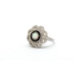 A 925 silver stone set ring, (Q.5).