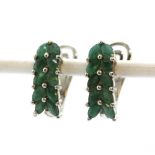 A pair of 925 silver earrings set with marquise cut emeralds, L. 1.5cm.