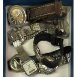 A quantity of gent's vintage watches.