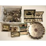 A quantity of silver plate and cutlery.