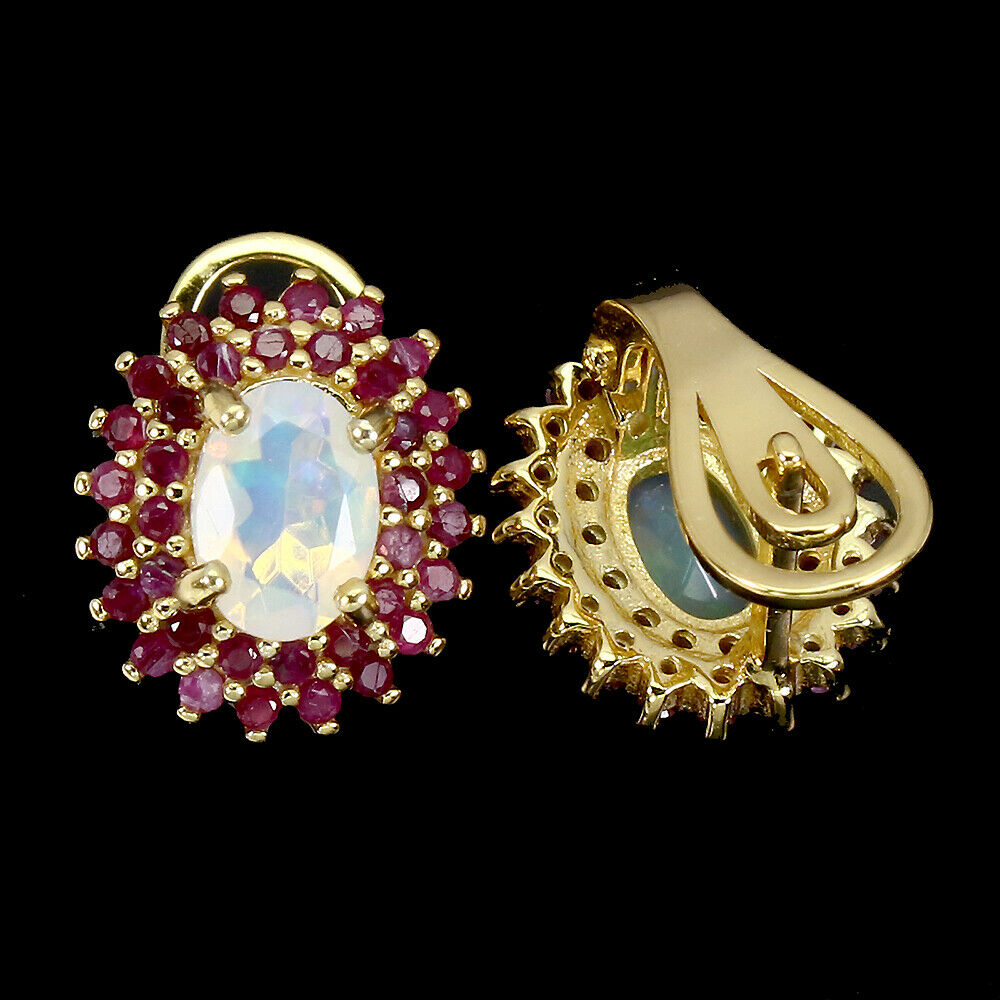 A pair of 925 silver gilt opal and ruby set cluster earrings, L. 1.2cm. - Bild 2 aus 2