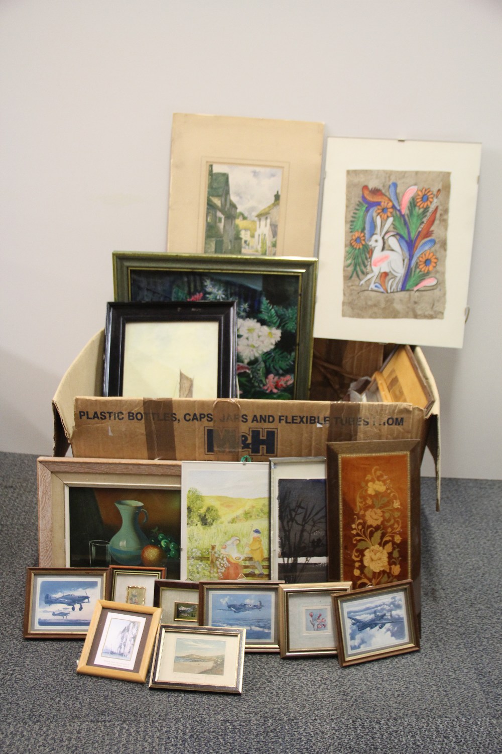 A quantity of mixed good painting and prints.