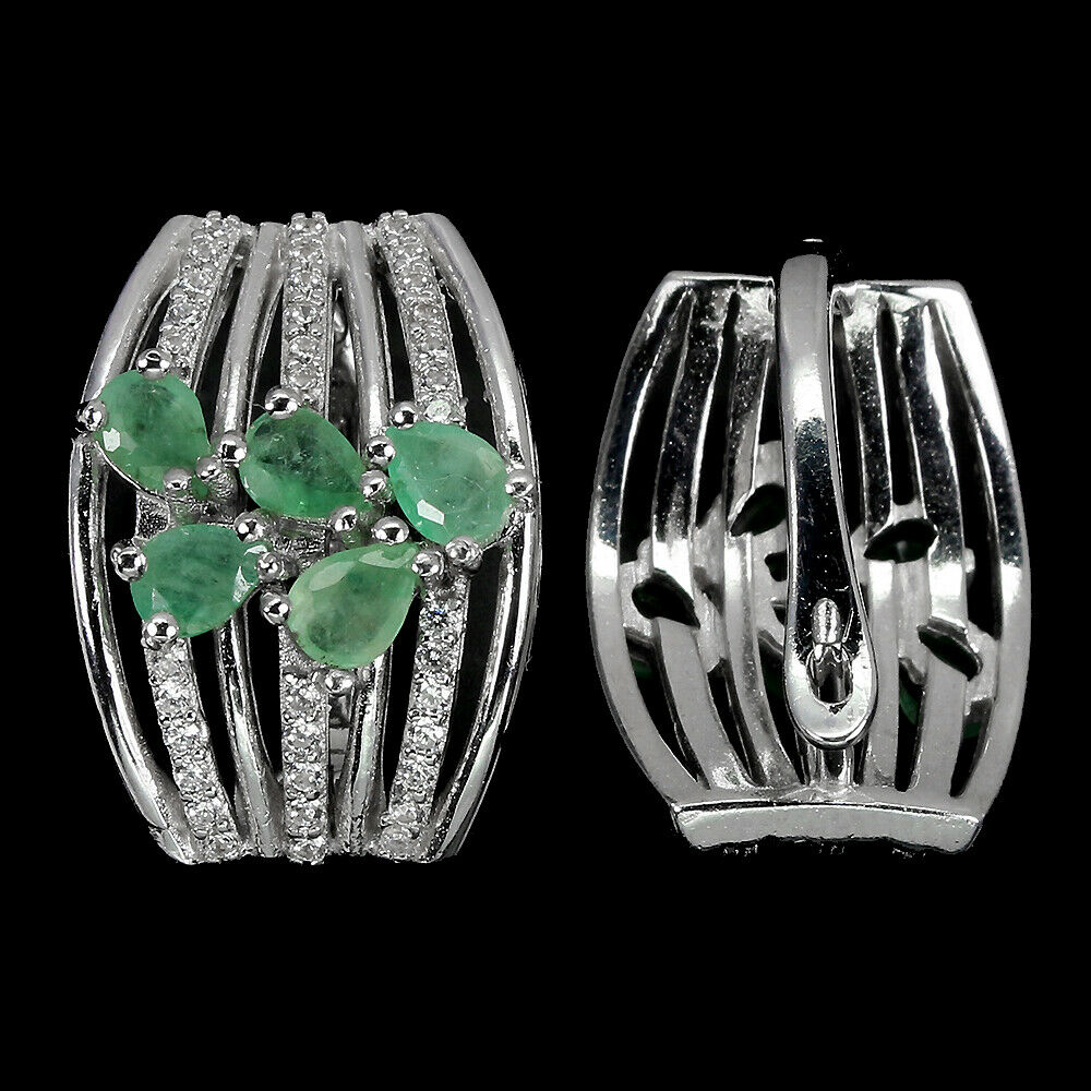 A pair of 925 silver oval cut emerald and white stone set earrings, L. 1.8cm. - Image 2 of 2