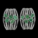 A pair of 925 silver oval cut emerald and white stone set earrings, L. 1.8cm.