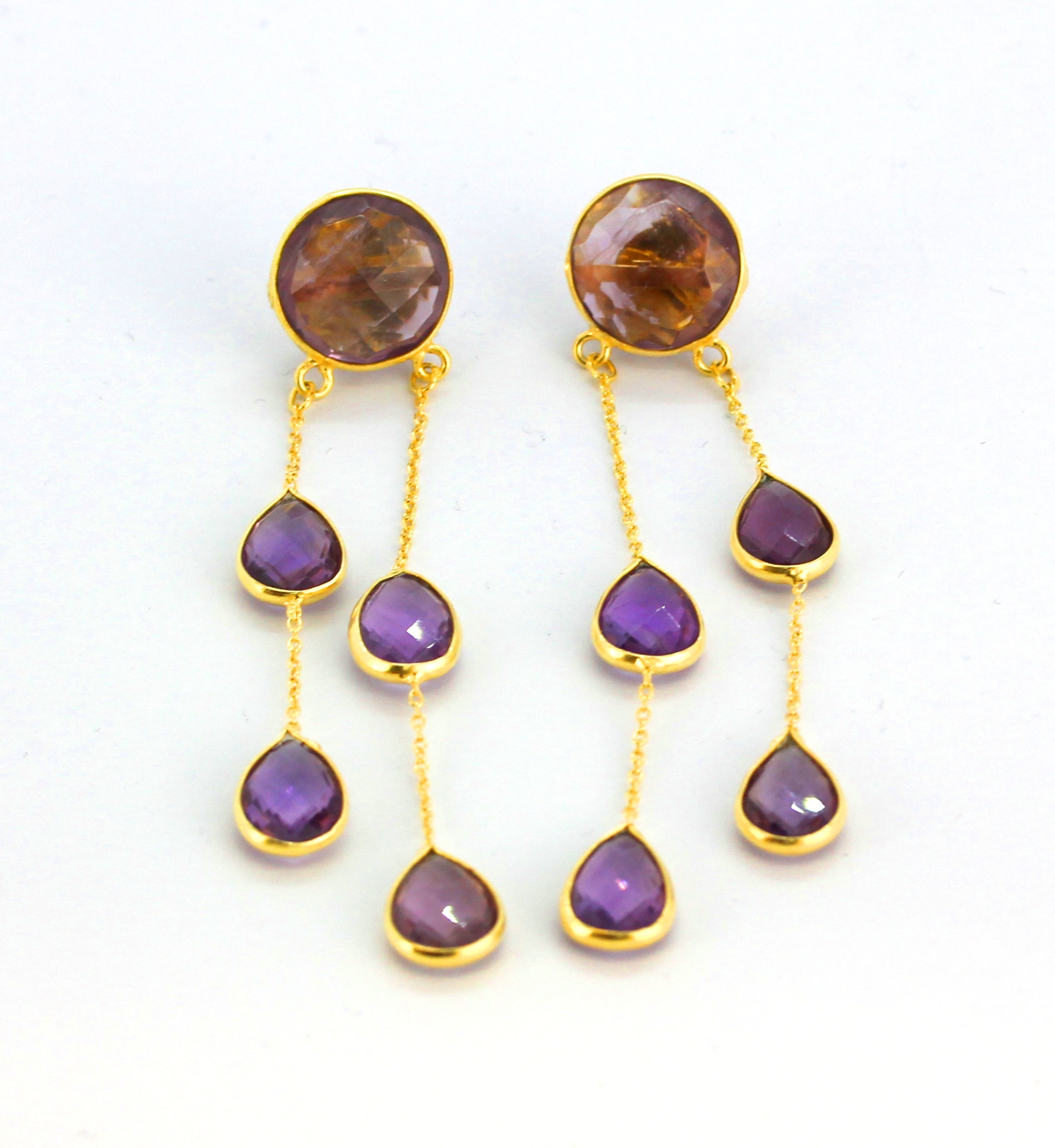 A pair of 925 silver gilt large drop earrings set with faceted cut amethyst, L. 8.5cm.