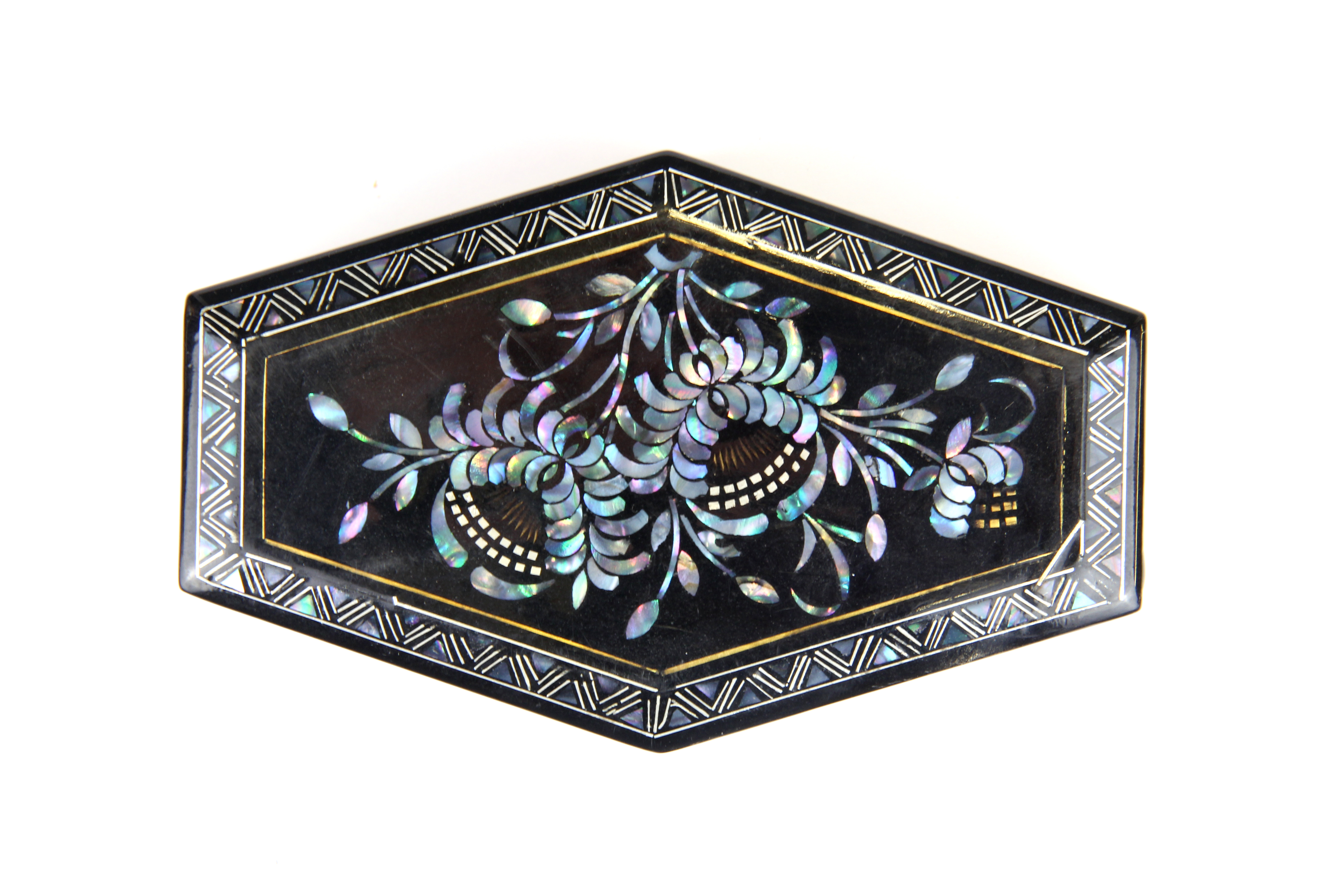 A Chinese lacquer box with Mother of Pearl decoration, L. 13cm. H. 5.5cm. - Image 2 of 4