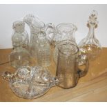 A quantity of mixed glassware.