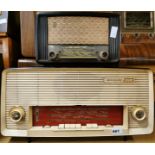 A Bakelite Murphy 674 vintage radio together with a Philips bakelite radio type 131U.