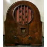 A Philips 634A wooden cased vintage radio, H. 50cm. L. 42cm.