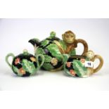 A 1980's Japanese monkey tea set. Teapot H. 16cm.