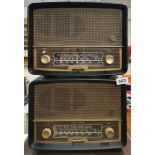 Two Ekco Bakelite cased vintage radios, W. 33cm.