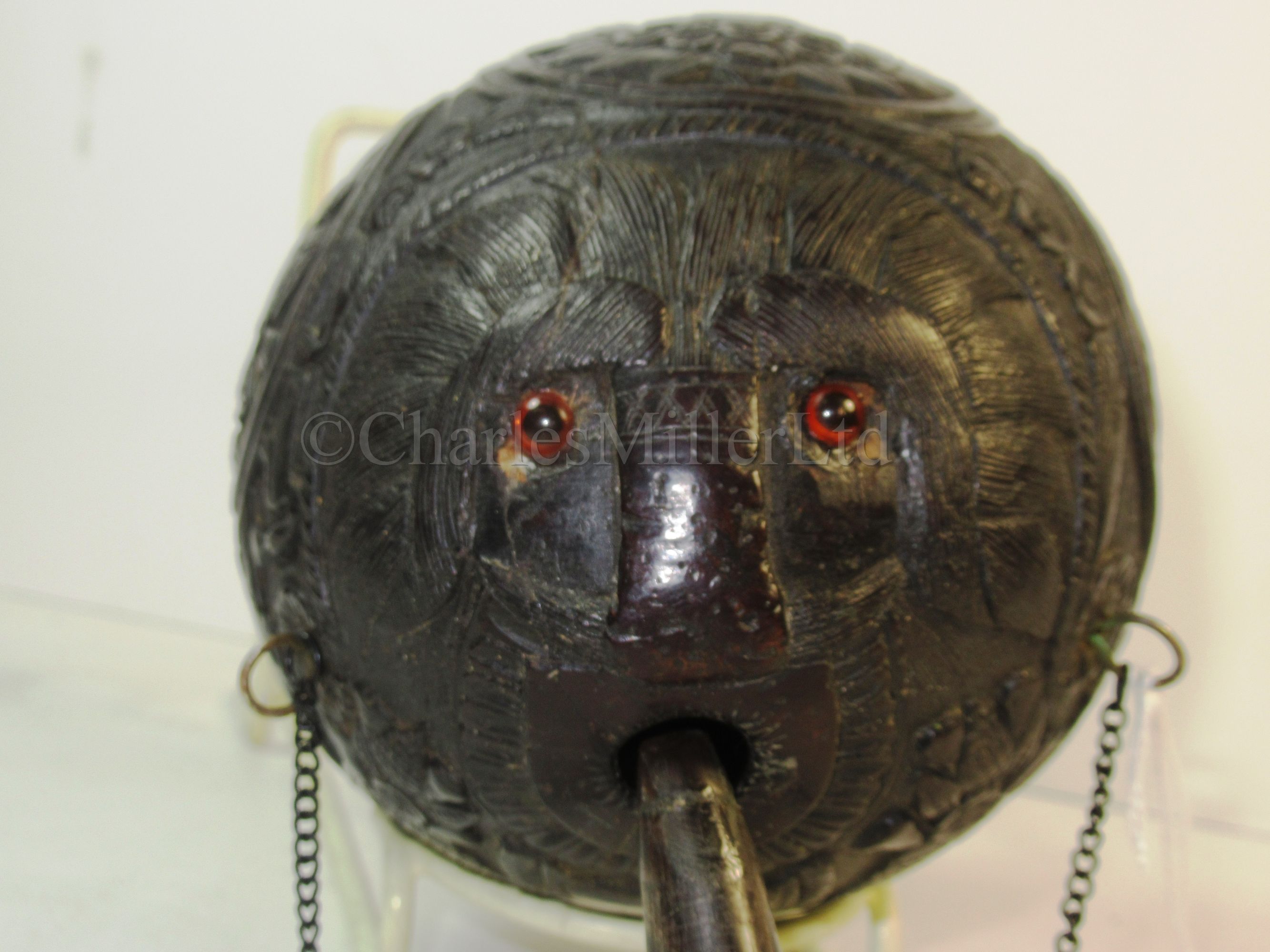 A 19TH CENTURY CARVED COCONUT BUGBEAR - Image 9 of 9