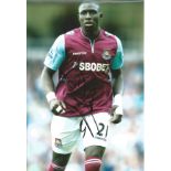 Mohamed Diame West Ham Signed 10 x 8 inch football photo. Good Condition. All autographs are genuine