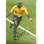 Sol Campbell Arsenal Signed 10 x 8 inch football photo. Good Condition. All autographs are genuine