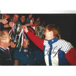 Richard Gough Rangers Signed 12 x 8 inch football photo. Good Condition. All autographs are