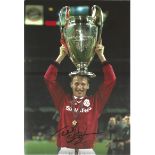 Teddy Sheringham 99 Man United Signed 12 x 8 inch football photo. Good Condition. All autographs are