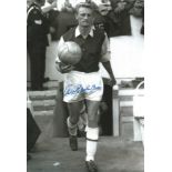Football Autographed 12 x 8 photo, a superb image depicting GEORGE EASTHAM, Arsenal's inside-