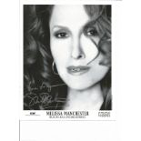 Melissa Manchester signed 10x8 black and white photo. American singer songwriter and actress.