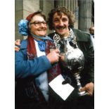 Des Bremner Aston Villa Signed 16 x12 inch football photo. Supplied from stock of www.