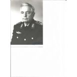 German General Bruno Loosen signed 6 x 4 photo in uniform with letter from Mjr Hubner. German