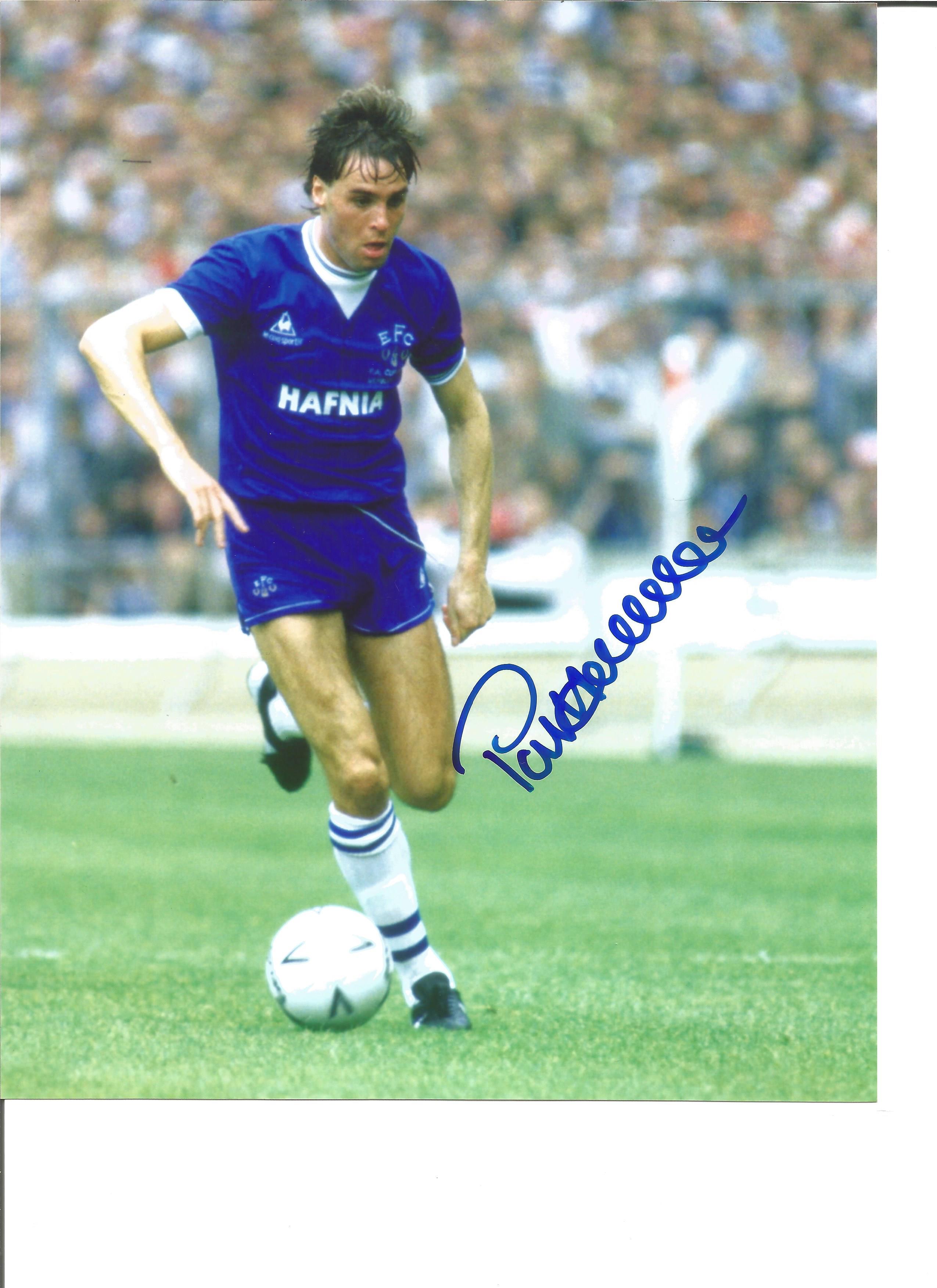 Pat Van Den Hauwe Everton Signed 10 x 8 inch football photo. Supplied from stock of www.