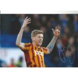 Jon Stead Bradford Signed 12 x 8 inch football photo. Supplied from stock of www.sportsignings.com