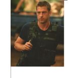 Scott Speedman signed 10x8 colour photo. British-Canadian film and television actor. He is known for