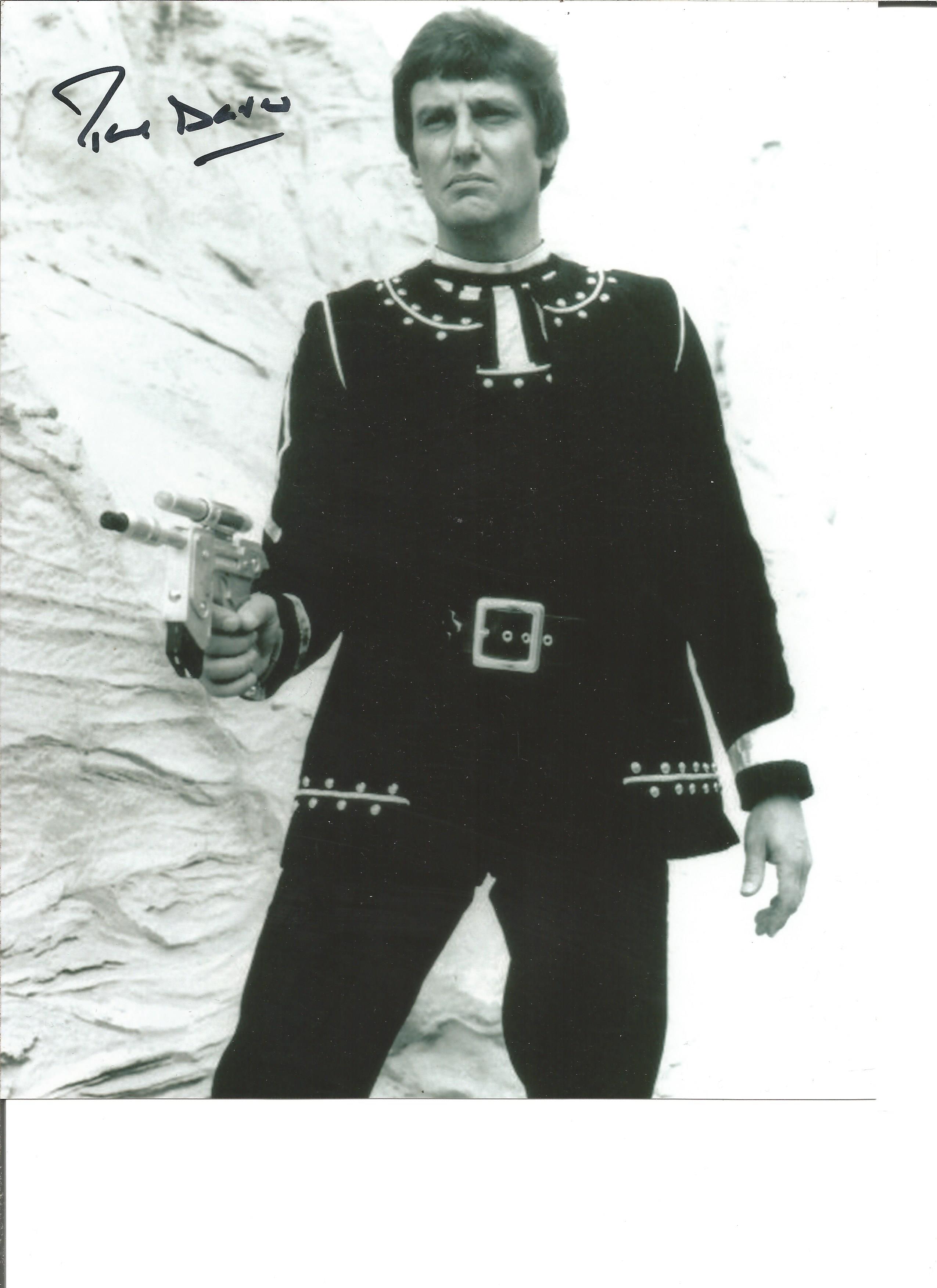 Blowout Sale! Paul Darrow (d) Blakes 7 hand signed 10x8 photo. This beautiful hand-signed photo