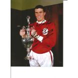 Football Ron Yeats 10x8 Signed Colour Photo Pictured With The League Championship Trophy During