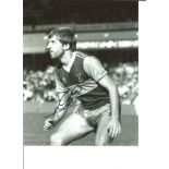 Football Geoff Pike 10x8 Signed B/W Photo Pictured In Action For West Ham United. Good Condition.