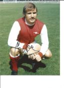 Football Eddie Kelly 10x8 Signed Colour Photo Pictured In Arsenal Kit. Good Condition. All