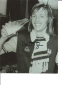 Alan Taylor 10x8 Signed B/W Photo Pictured After Scoring The Winning Goals In The 1975 FA Cup